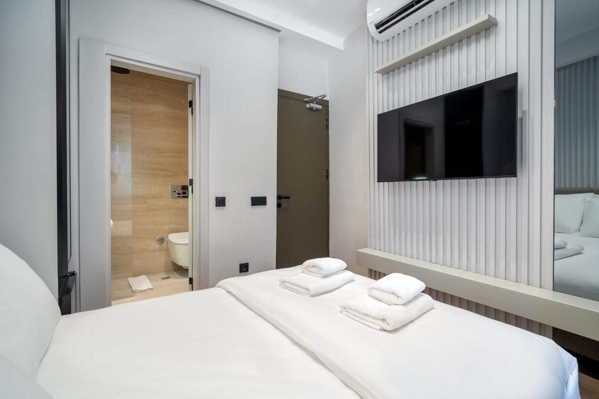 Urban Quarters - Nevizade Hotel Istanbul Room photo